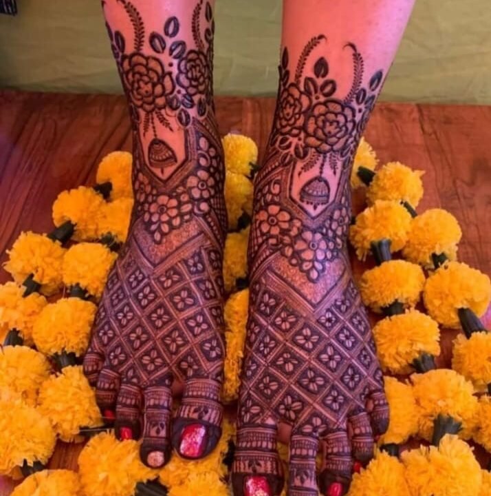 Famous Mehndi artist Udaipur