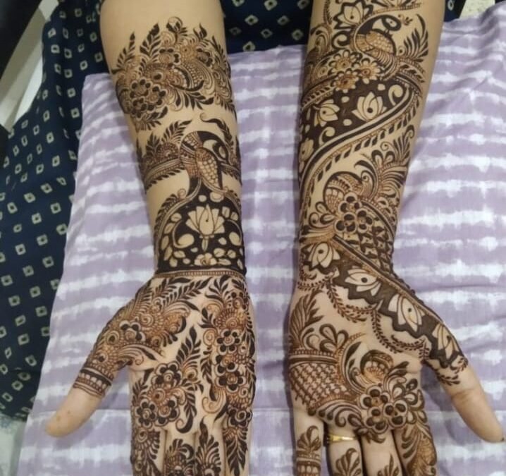 Mehndi artist for foreigners Udaipur