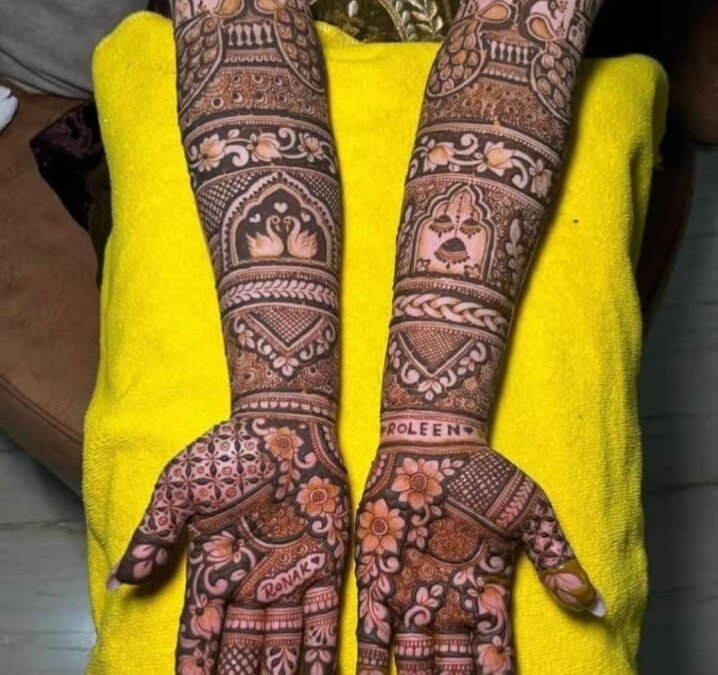 Mehndi artist for parties Udaipur
