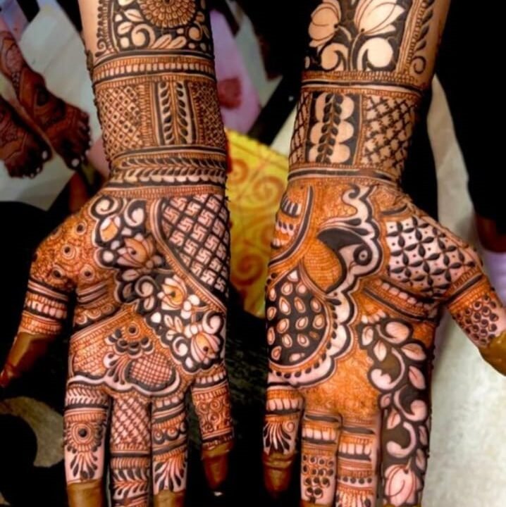 Udaipur Mehndi artist near me
